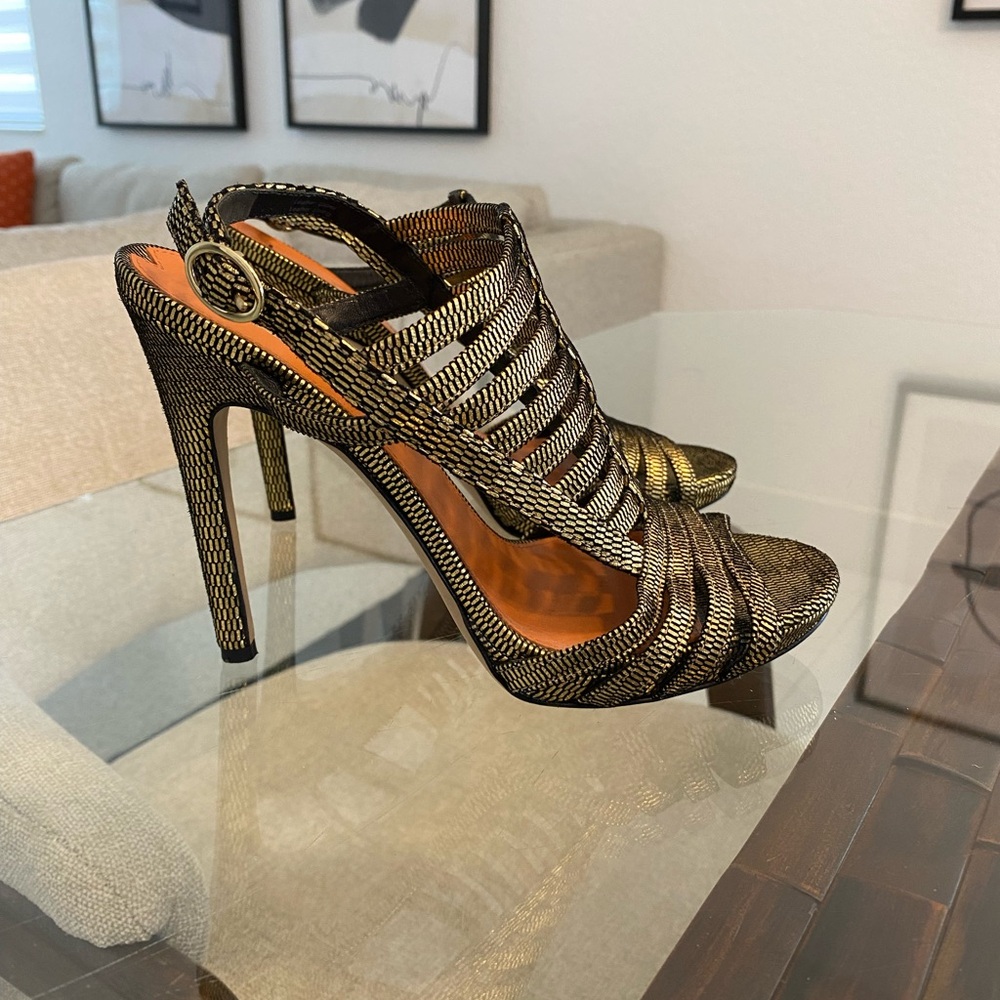 Via Spiga heels